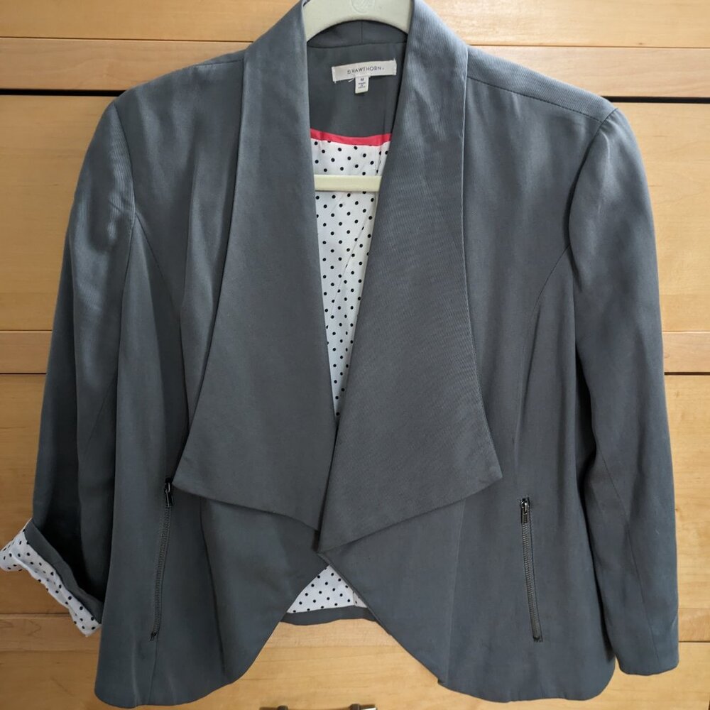 Lightweight blazer